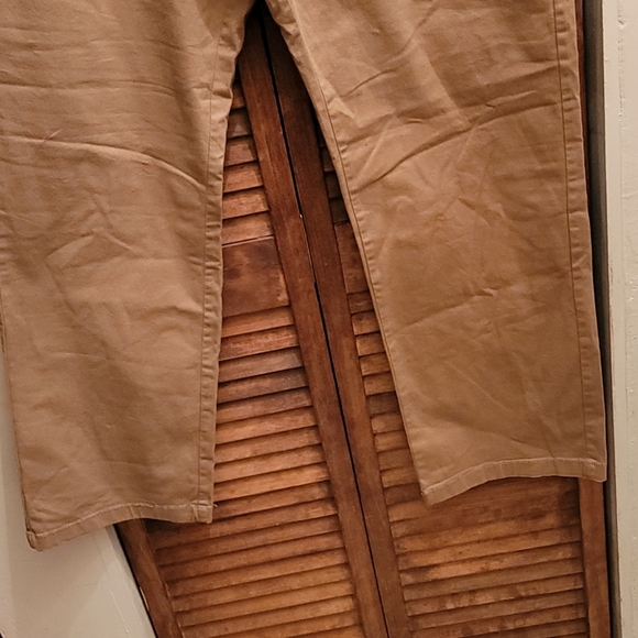 Old navy pants - Picture 4 of 7